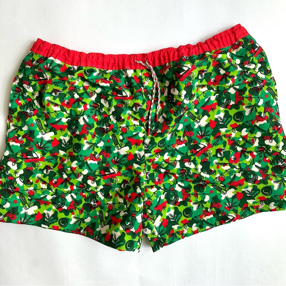 Magellan Outdoors Men’s FishGear Fishing Shorts Christmas Holiday Pattern 3XL